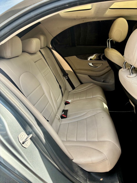 2017 Mercedes-Benz C-Class Image 13