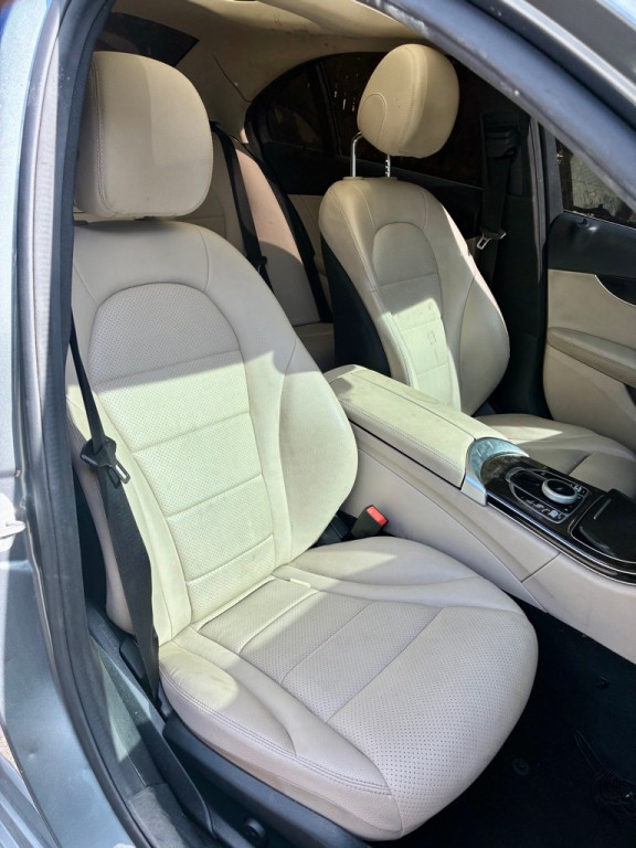 2017 Mercedes-Benz C-Class Image 15