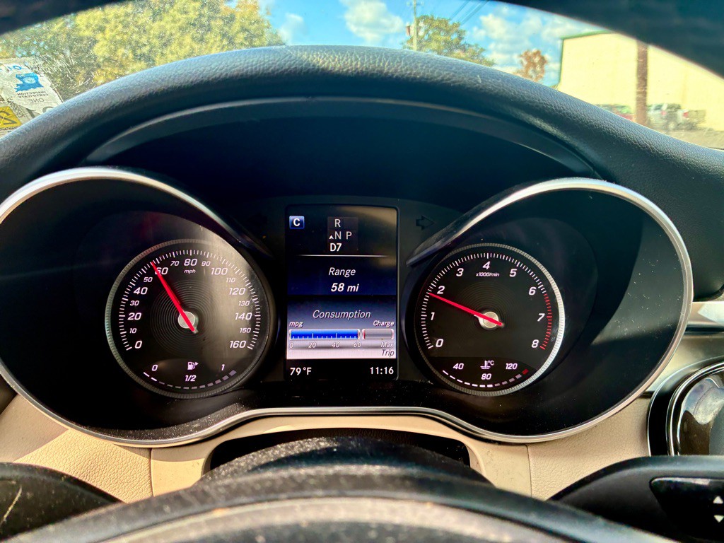 2017 Mercedes-Benz C-Class Image 18