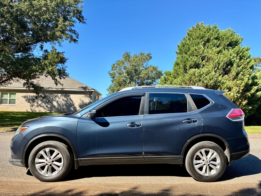 2015 Nissan Rogue Image 3