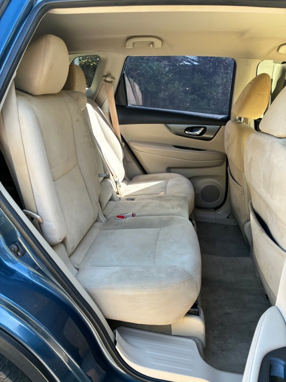 2015 Nissan Rogue Image 13