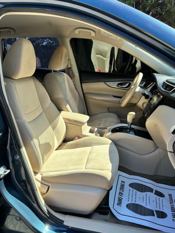 2015 Nissan Rogue Image 15