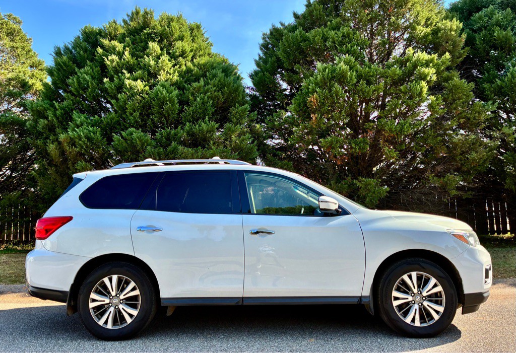 2017 Nissan Pathfinder Image 6