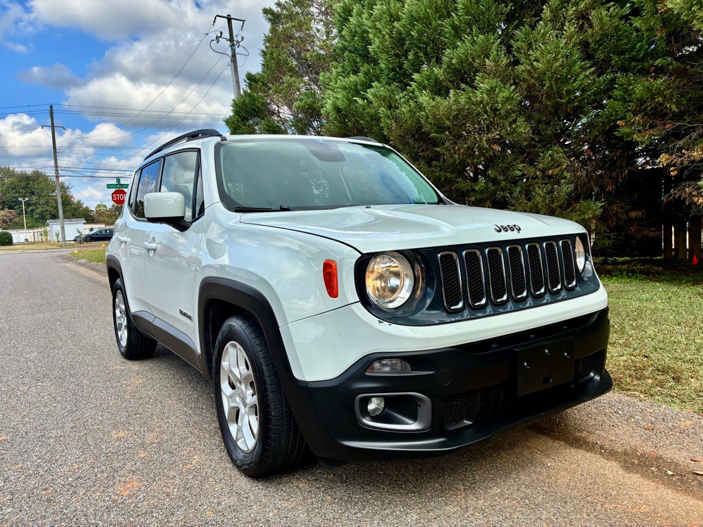 2015 Jeep Renegade Image 5