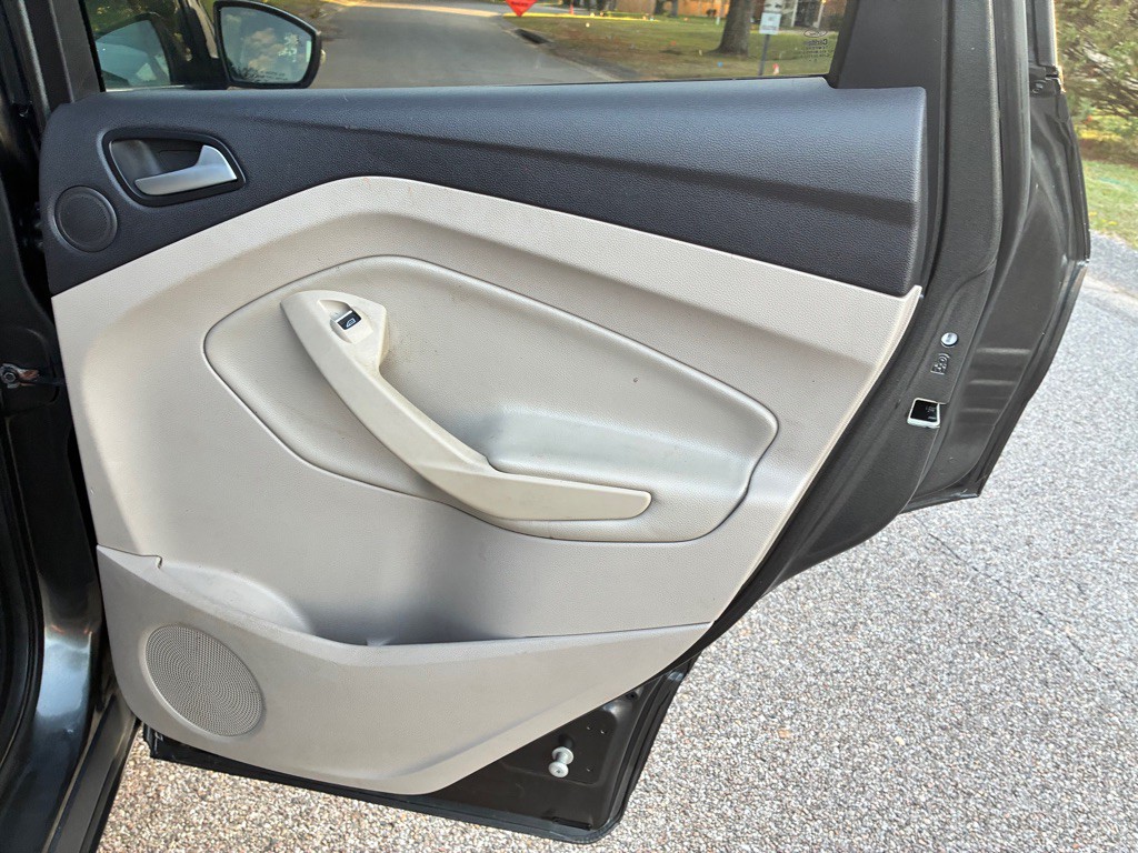 2016 Ford Escape Image 14