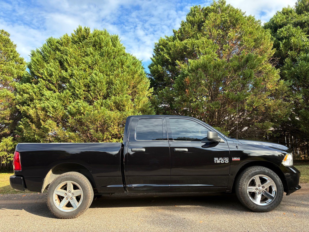 2014 RAM 1500 Image 3