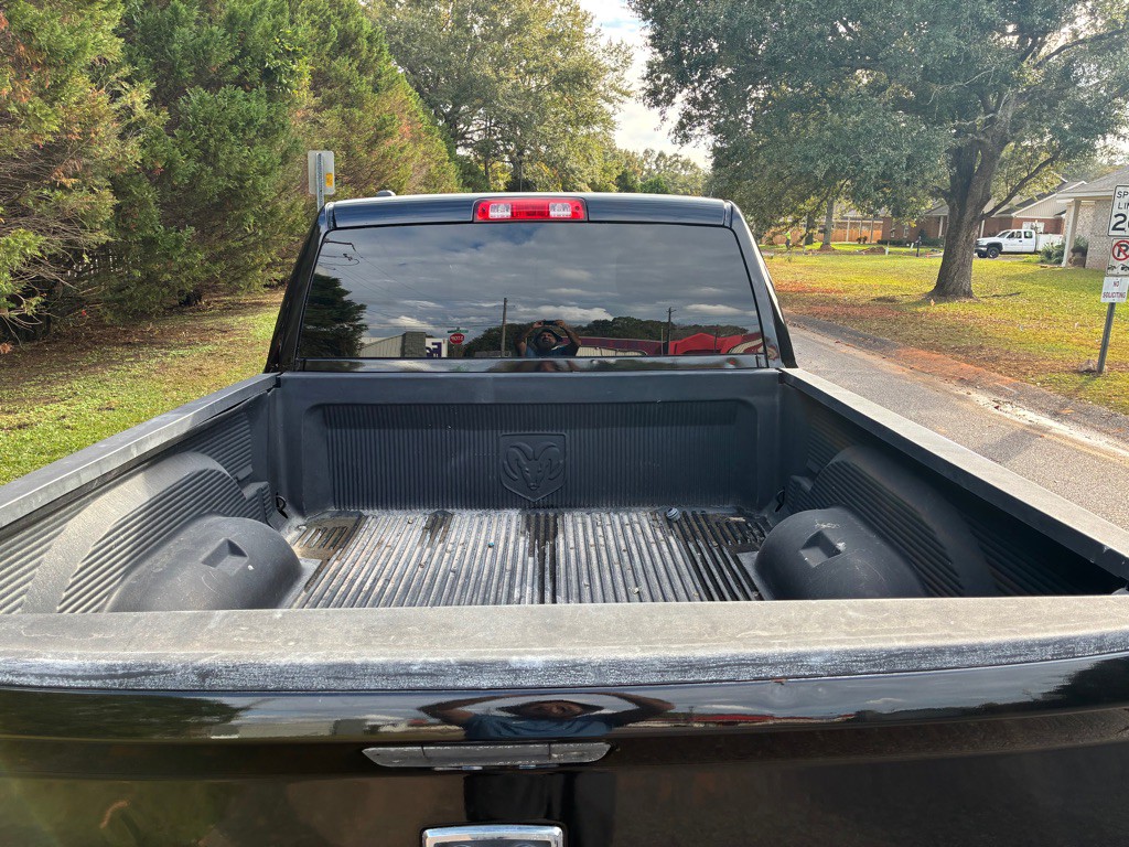 2014 RAM 1500 Image 8