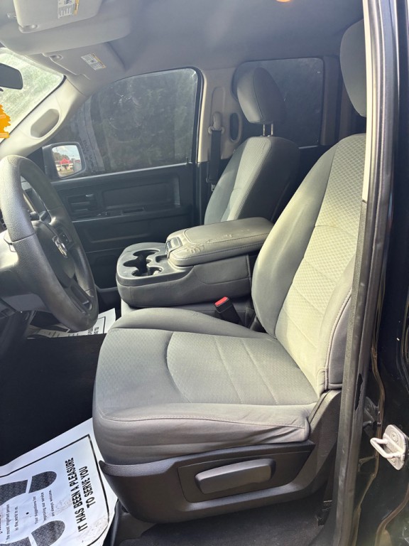 2014 RAM 1500 Image 9