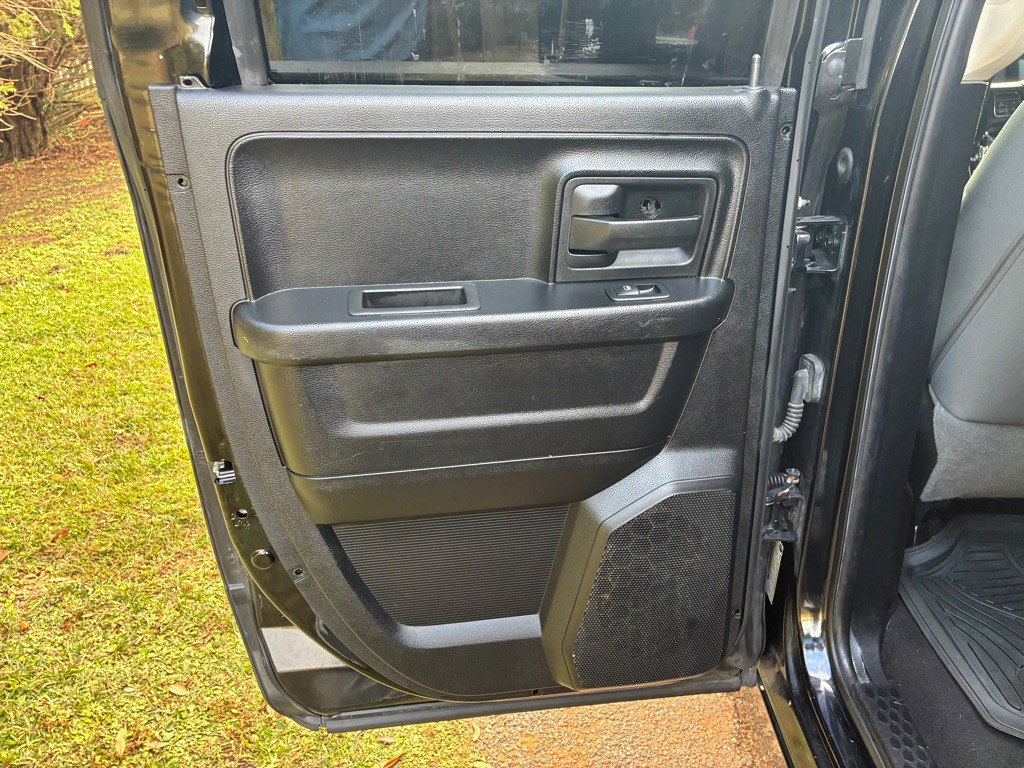 2014 RAM 1500 Image 12