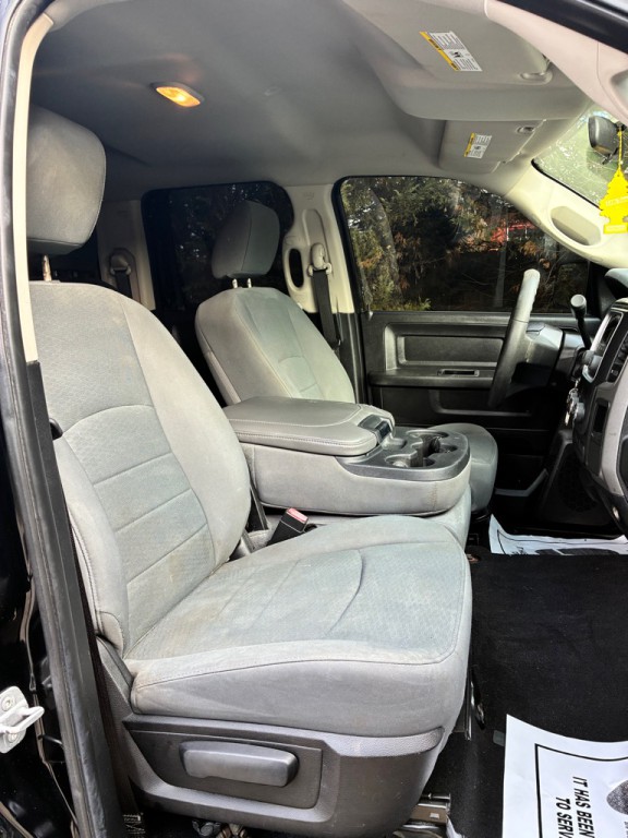 2014 RAM 1500 Image 16