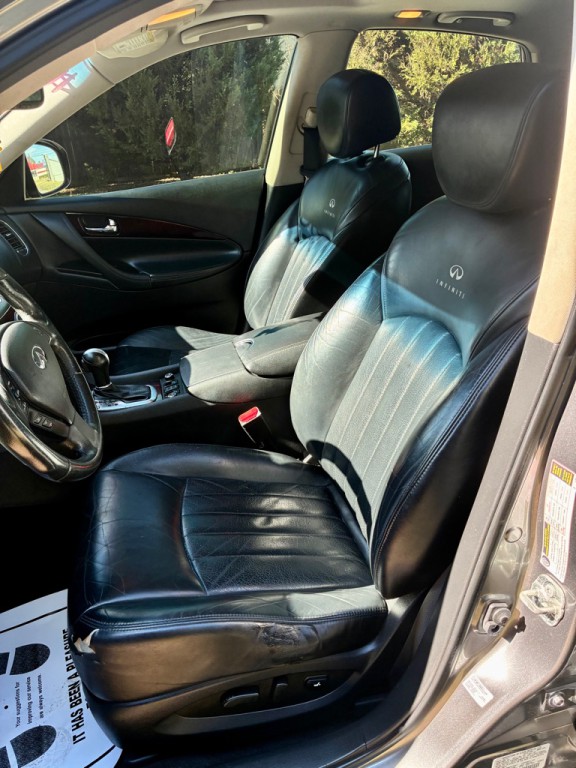 2014 INFINITI QX50 Image 8