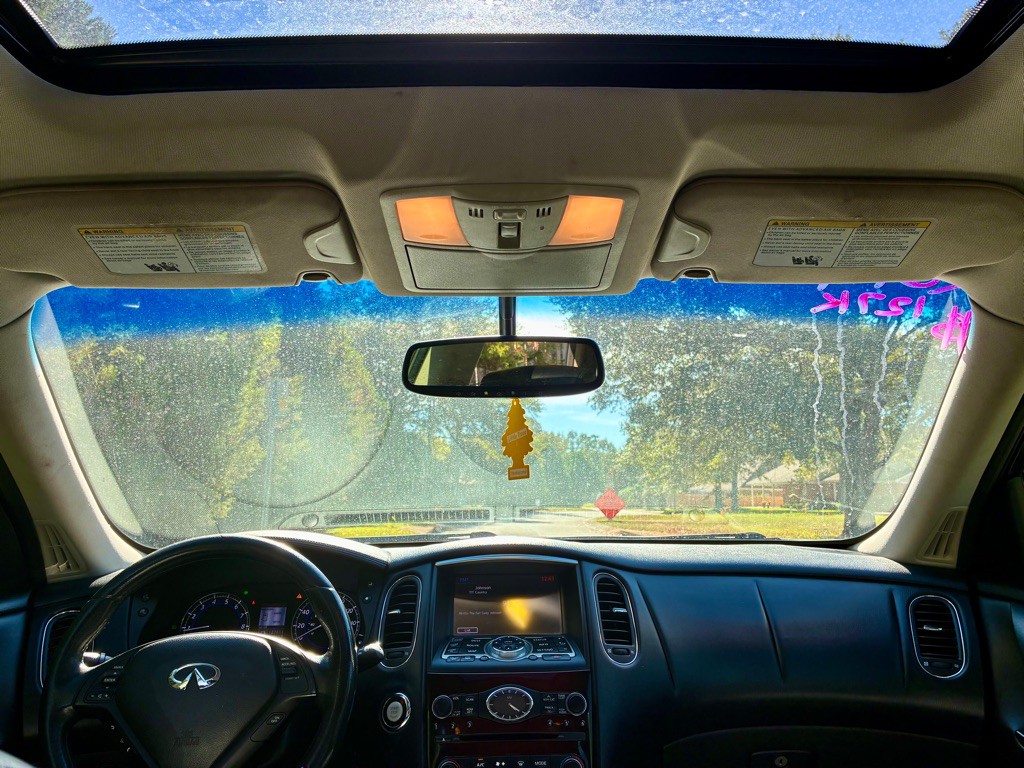 2014 INFINITI QX50 Image 12