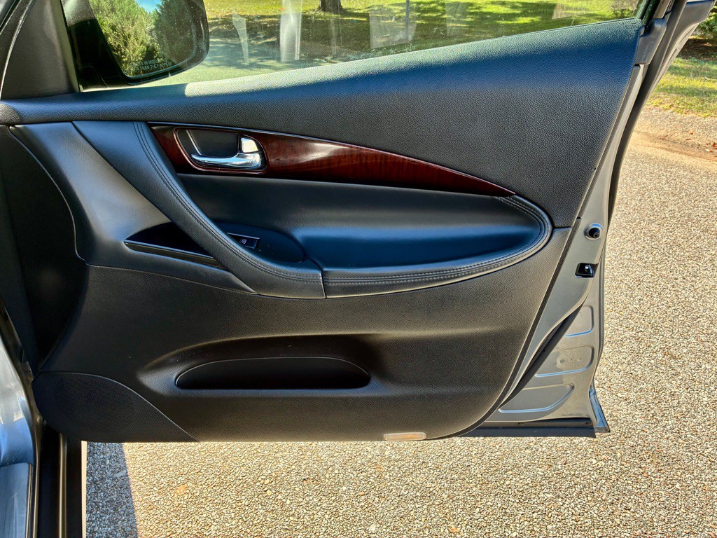 2014 INFINITI QX50 Image 18