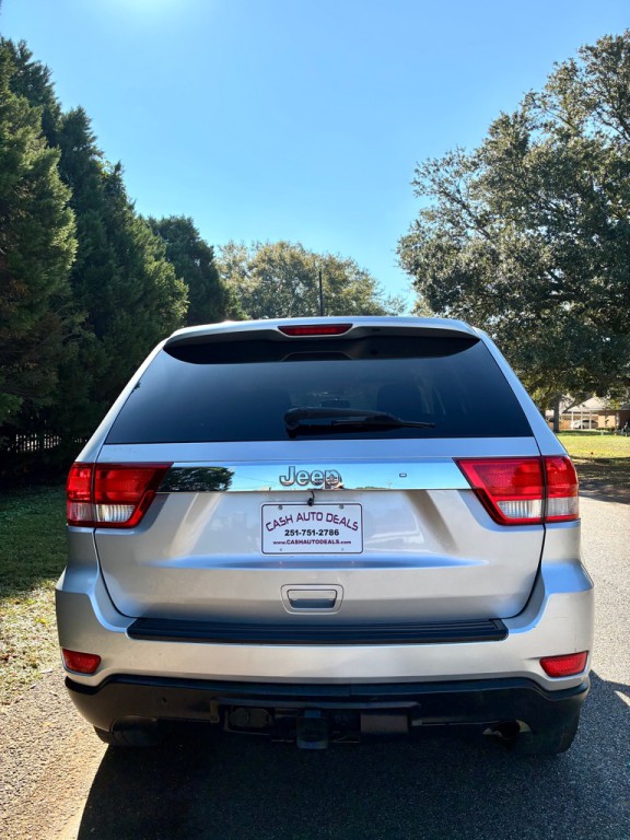 2012 Jeep Grand Cherokee Image 4