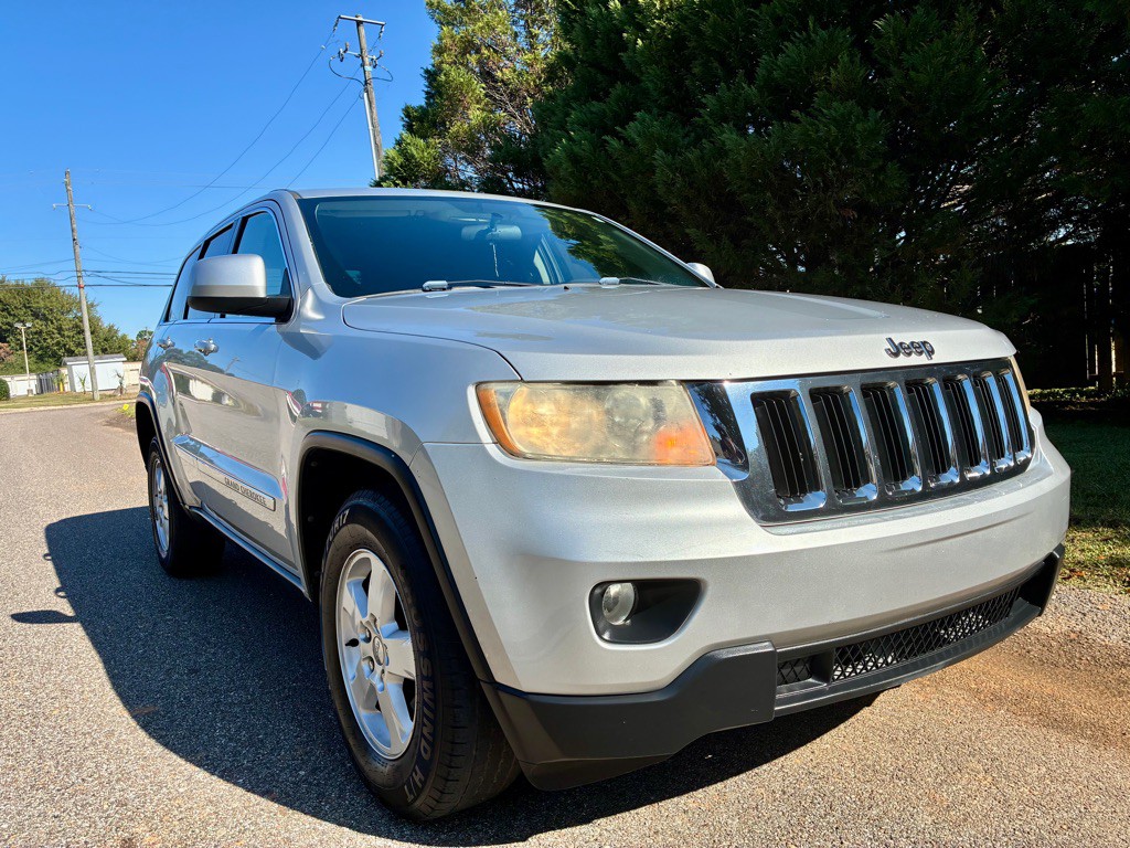 2012 Jeep Grand Cherokee Image 5