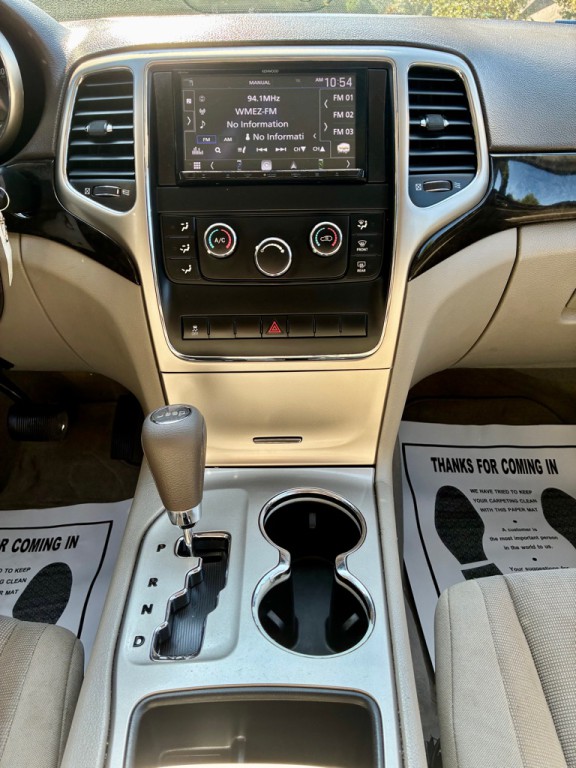 2012 Jeep Grand Cherokee Image 19