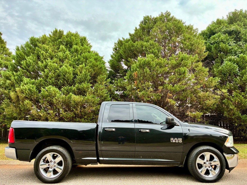 2016 RAM 1500 Image 3