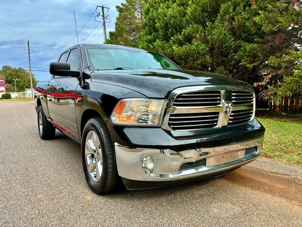 2016 RAM 1500 Image 7