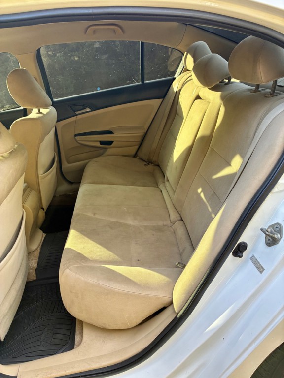 2012 Honda Accord Image 10