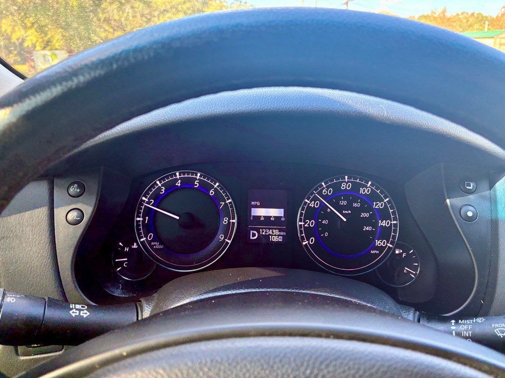 2017 INFINITI QX50 Image 17