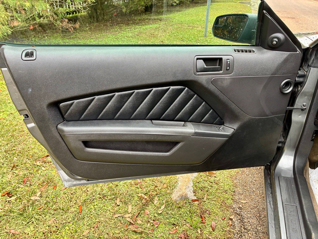 2014 Ford Mustang Image 9