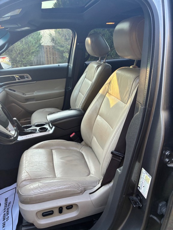 2012 Ford Explorer Image 7