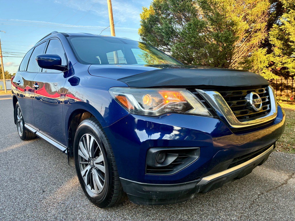 2017 Nissan Pathfinder Image 6