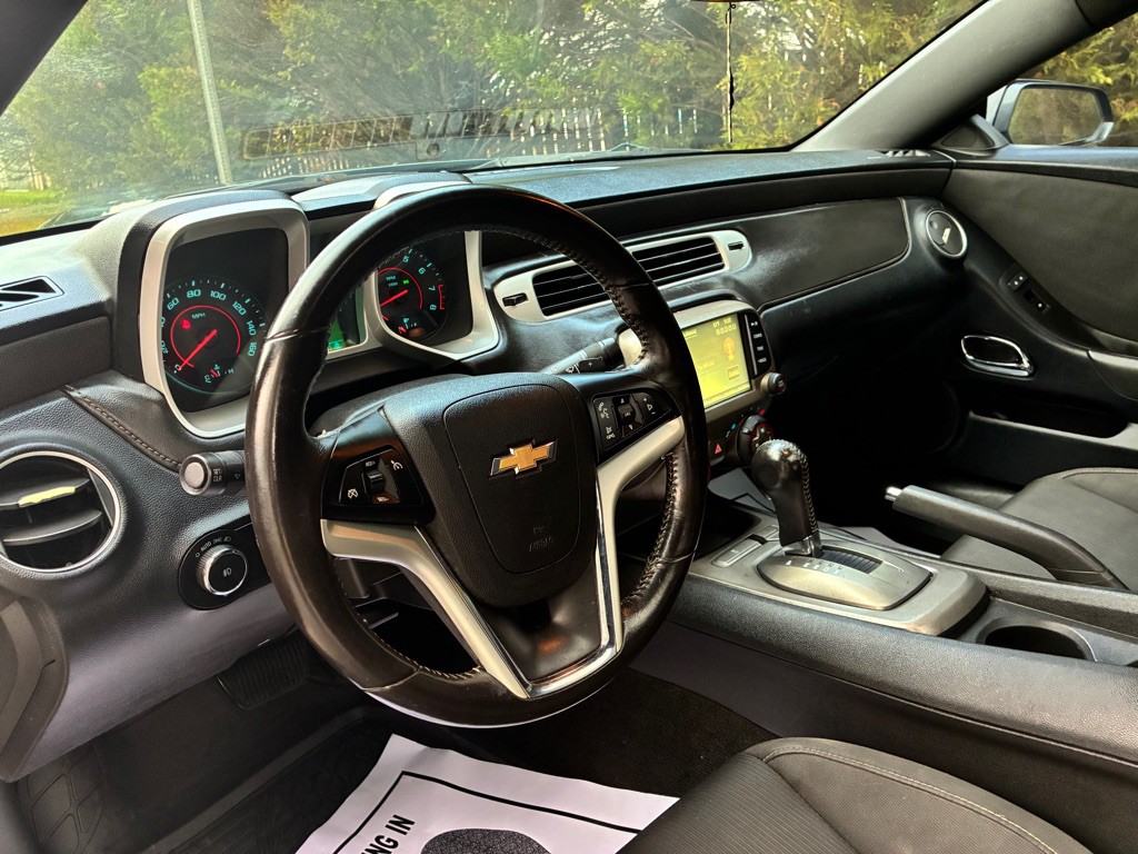 2015 Chevrolet Camaro Image 10