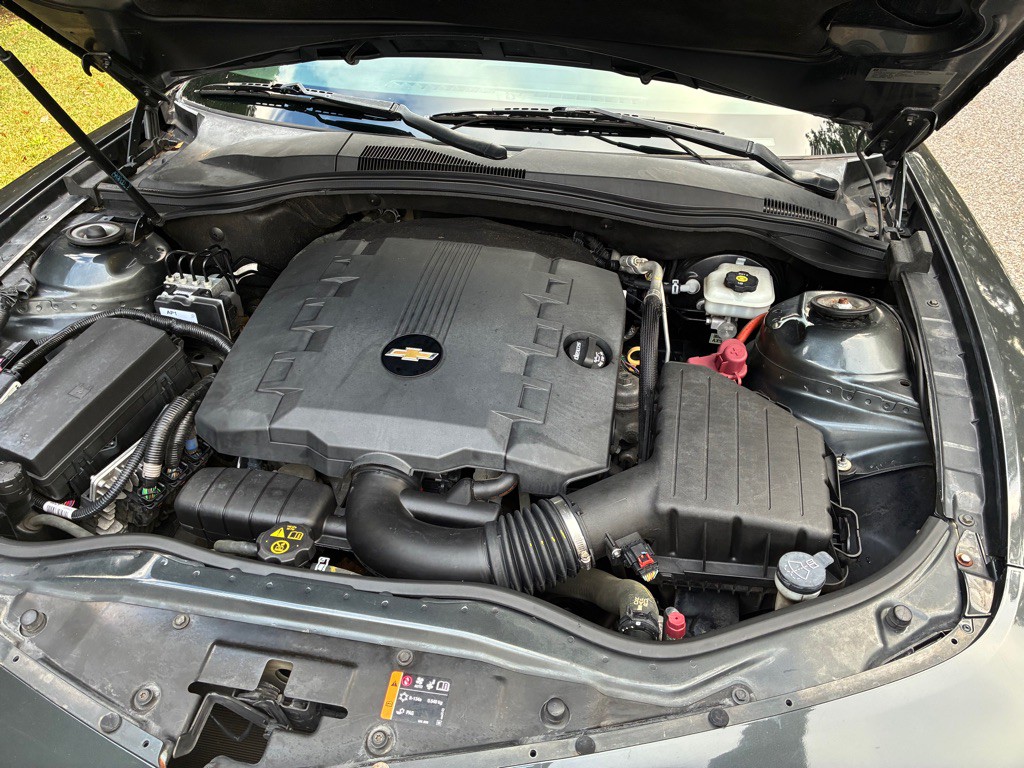 2015 Chevrolet Camaro Image 16