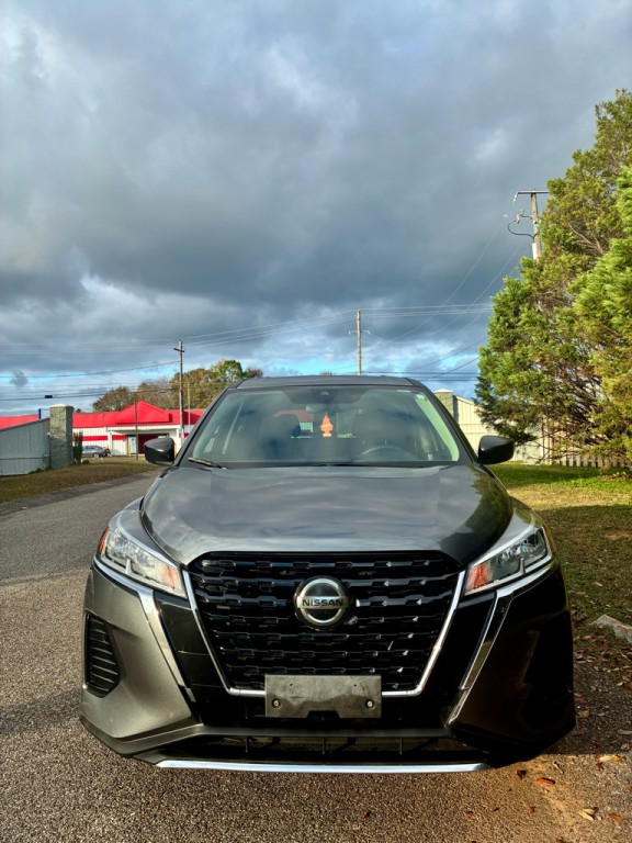 2021 Nissan Kicks Image 2