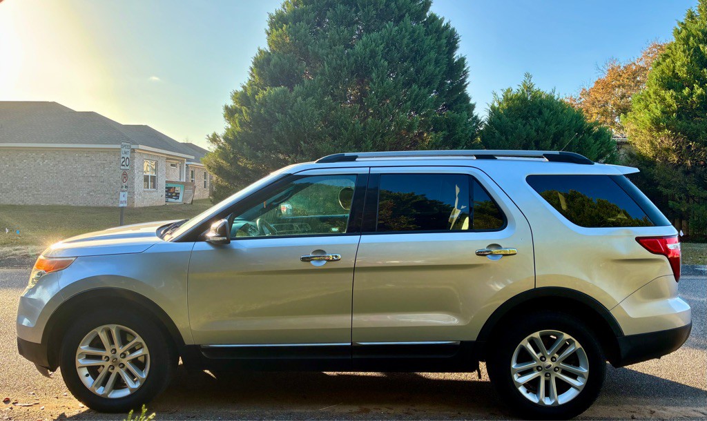 2015 Ford Explorer Image 3