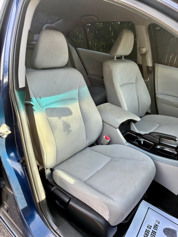 2017 Honda Accord Image 16