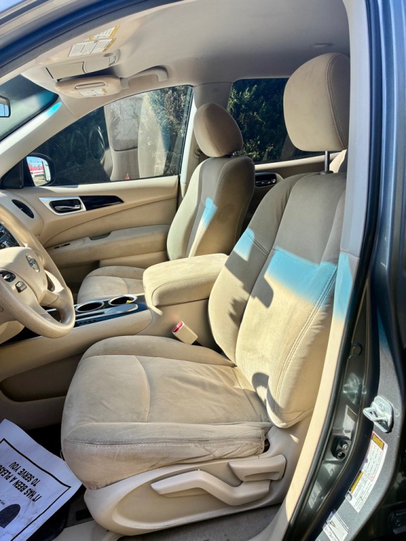 2015 Nissan Pathfinder Image 8