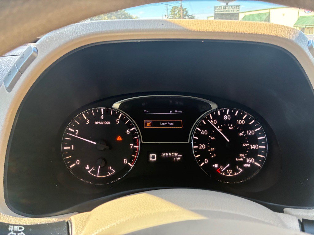 2015 Nissan Pathfinder Image 21