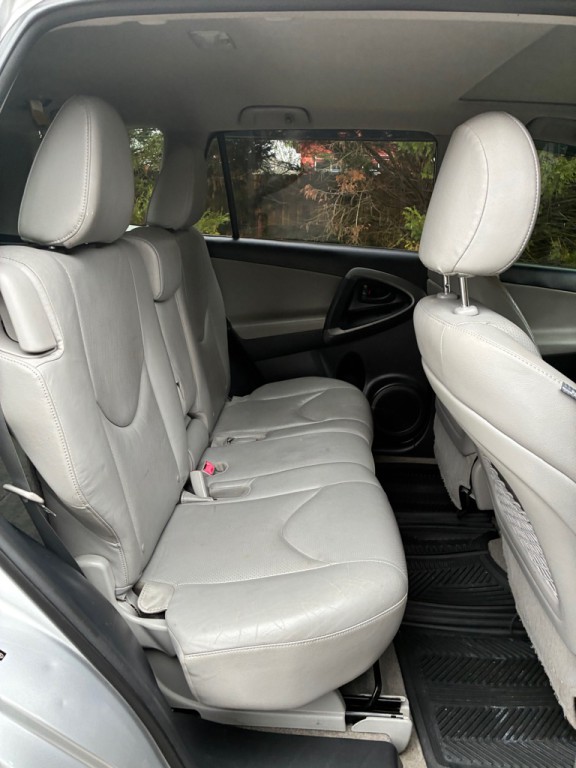 2012 Toyota Rav4 Image 13