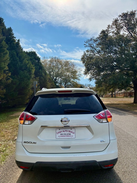 2015 Nissan Rogue Image 4