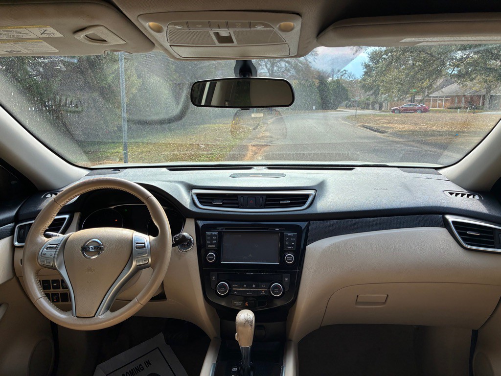 2015 Nissan Rogue Image 15