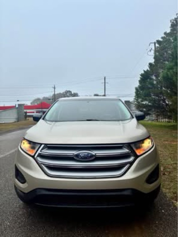 2018 Ford Edge Image 2