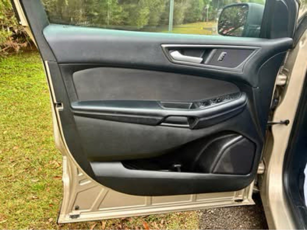 2018 Ford Edge Image 7