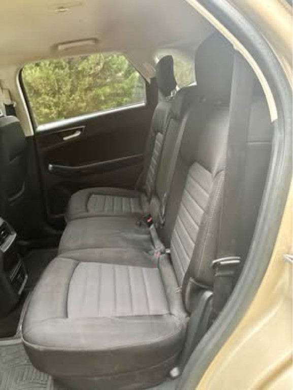2018 Ford Edge Image 8