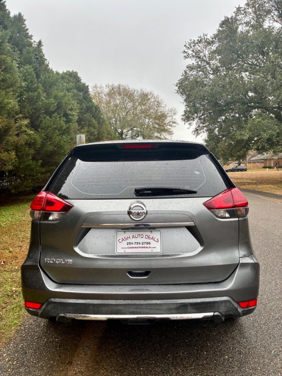 2017 Nissan Rogue Image 4