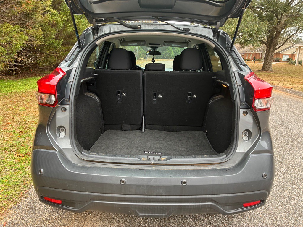 2020 Nissan Kicks Image 12