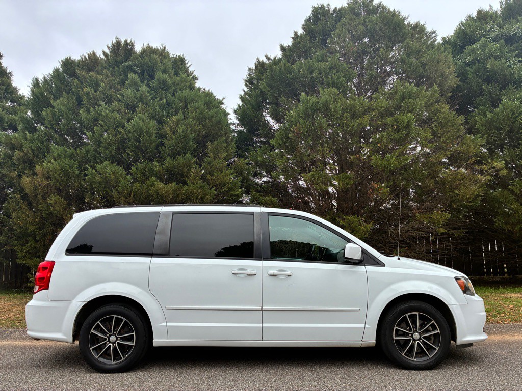 2016 Dodge Grand Caravan Image 5