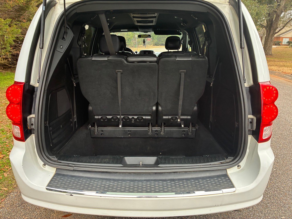 2016 Dodge Grand Caravan Image 12