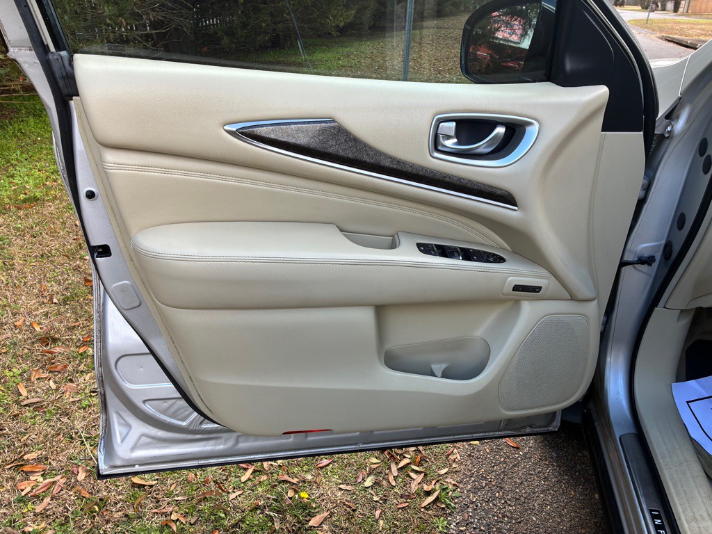 2014 INFINITI QX60 Image 8