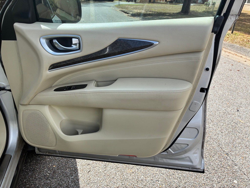 2014 INFINITI QX60 Image 16