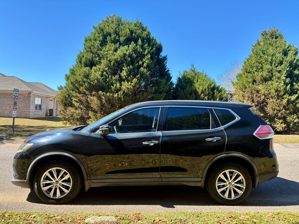 2015 Nissan Rogue Image 3