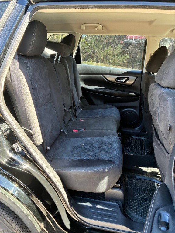 2015 Nissan Rogue Image 13