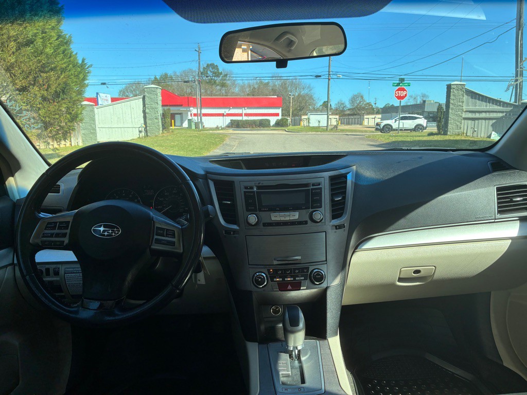 2012 Subaru Legacy Image 15