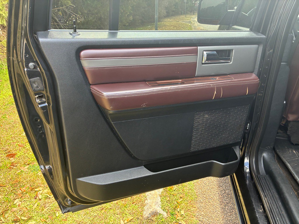 2015 Ford Expedition Image 10